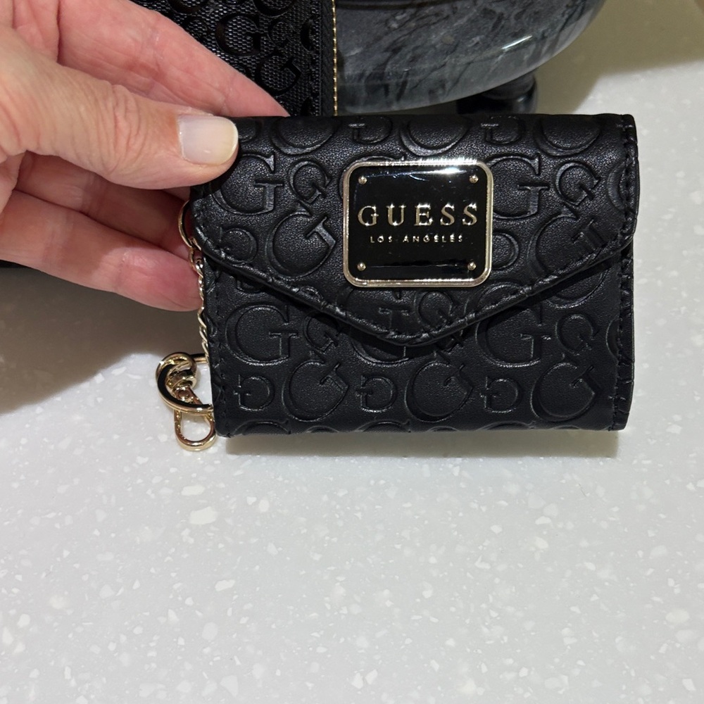 GUESS Black Embossed Wallet and Keychain Set - Picture 2 of 9